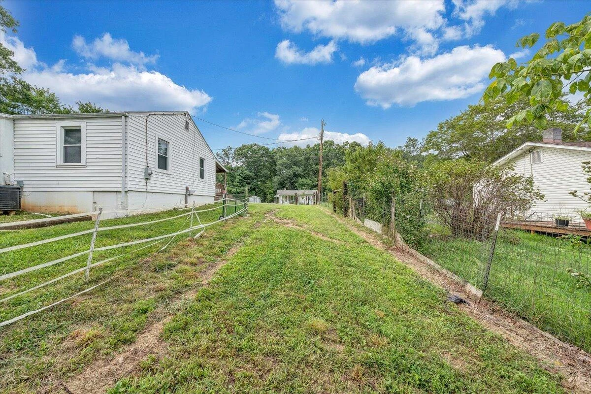 4166 White Oak DR - Photo 11