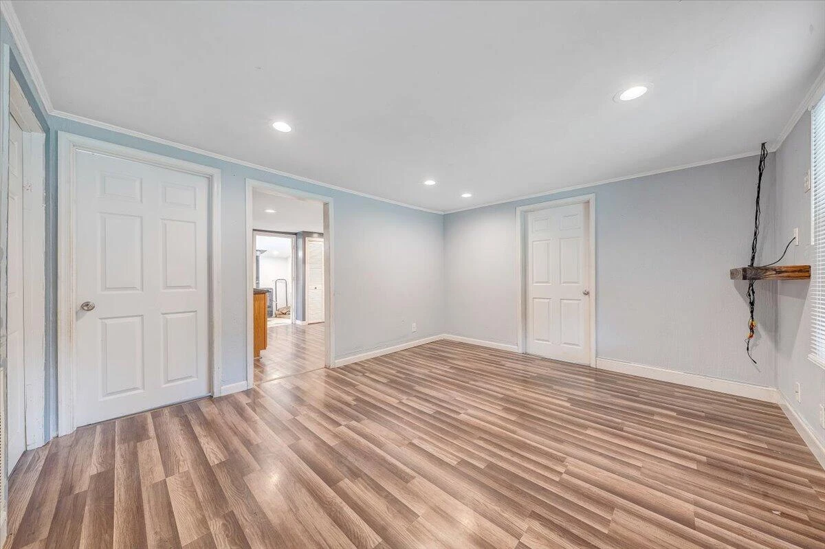 4166 White Oak DR - Photo 14