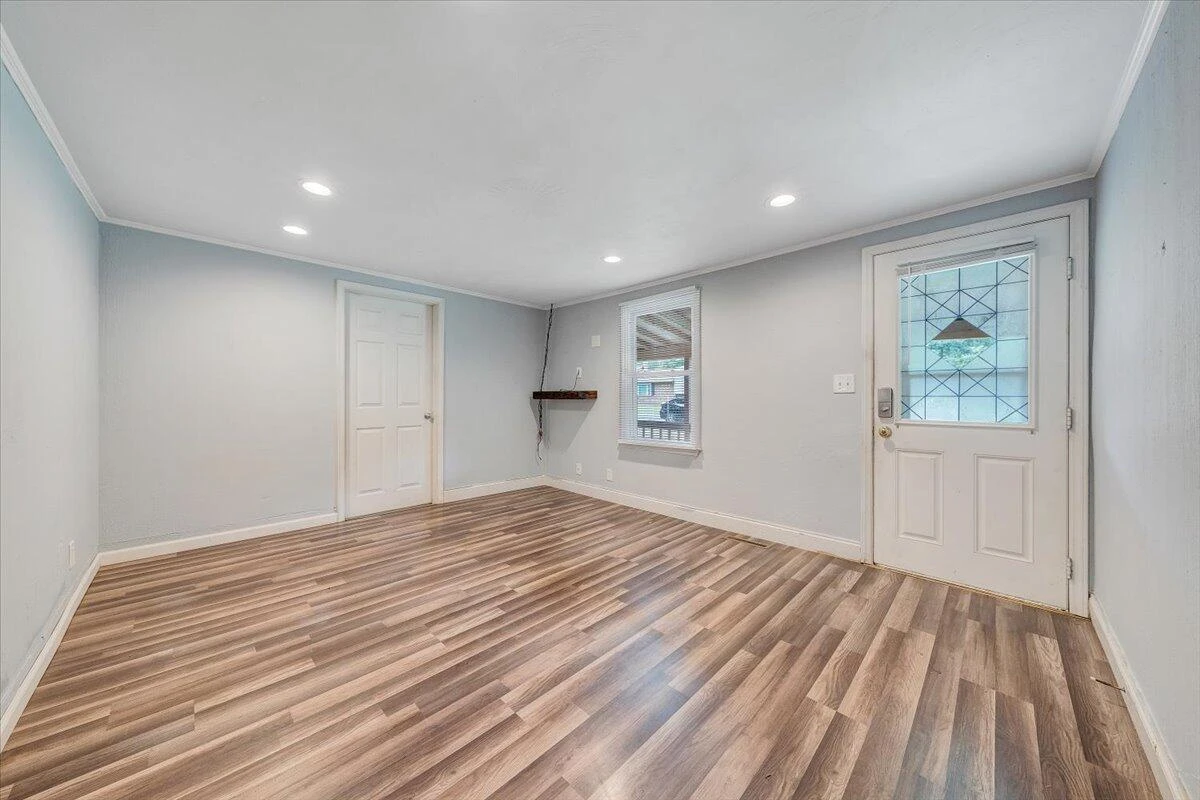 4166 White Oak DR - Photo 17