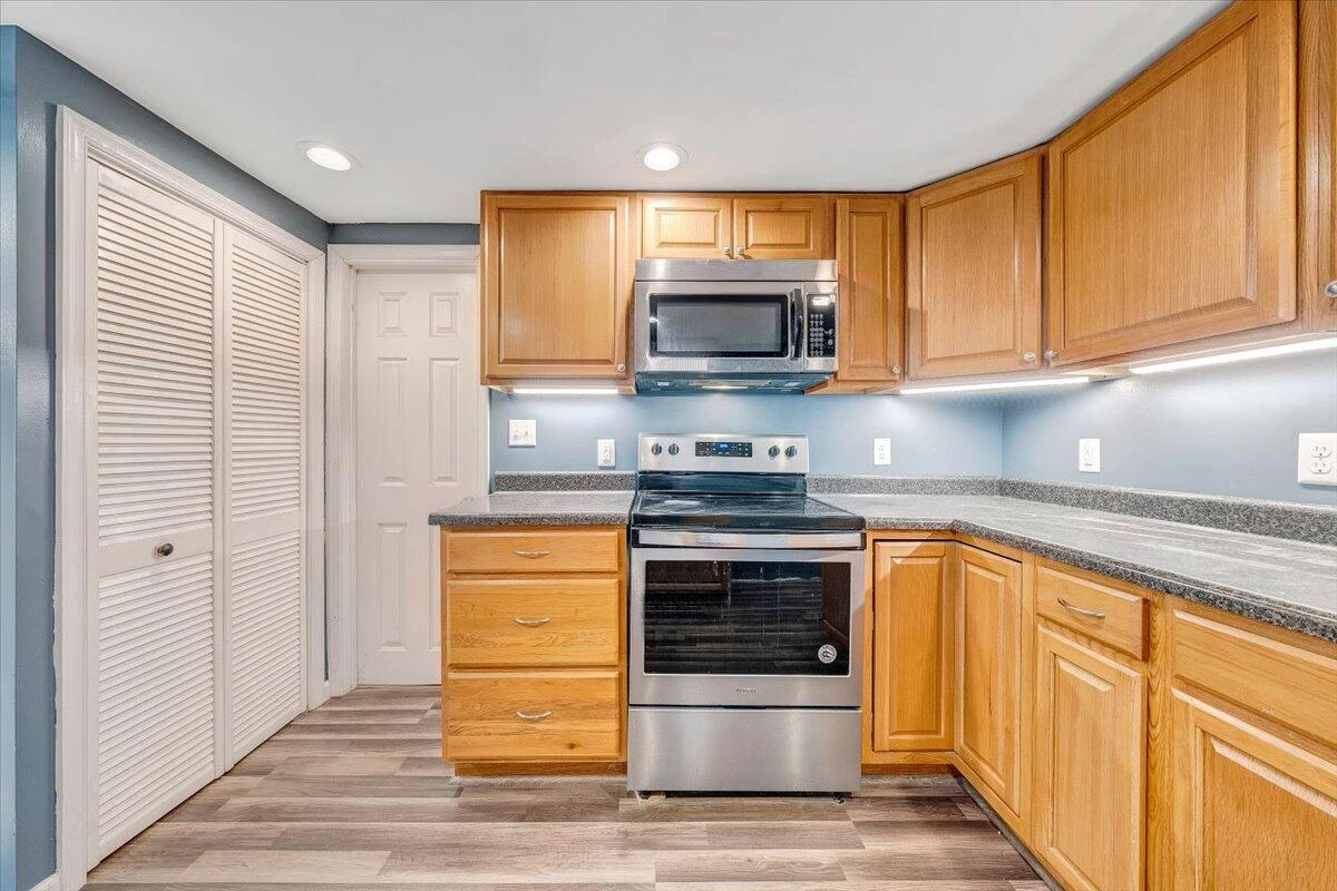 4166 White Oak DR - Photo 21