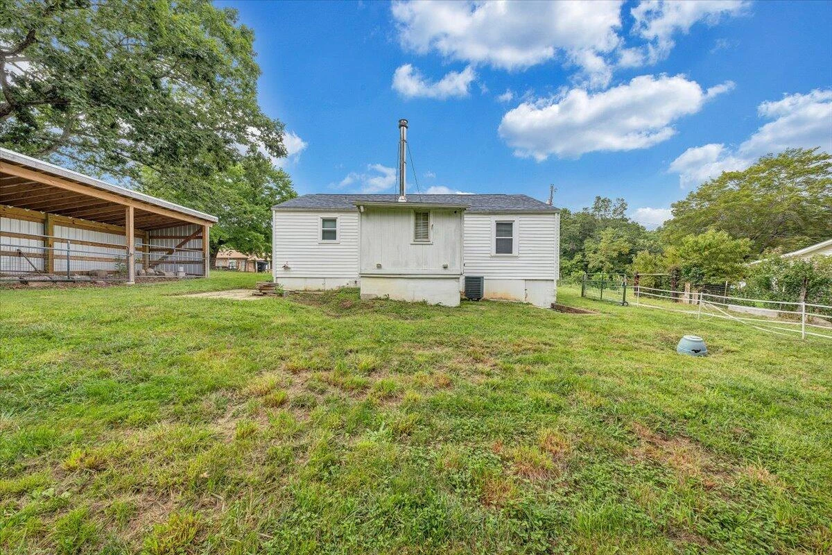 4166 White Oak DR - Photo 5