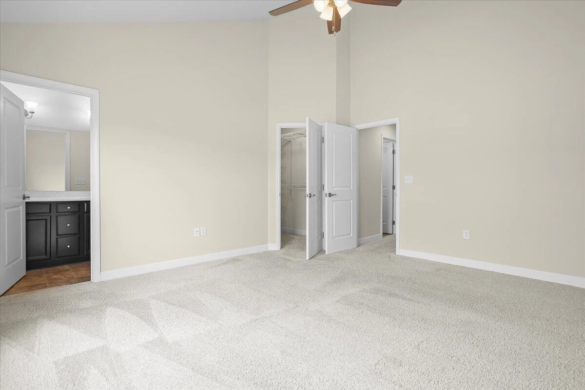 79 Broad ST - Photo 19