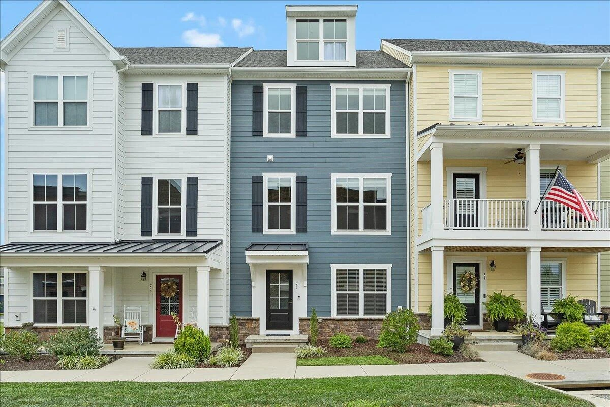 79 Broad ST - Photo 2
