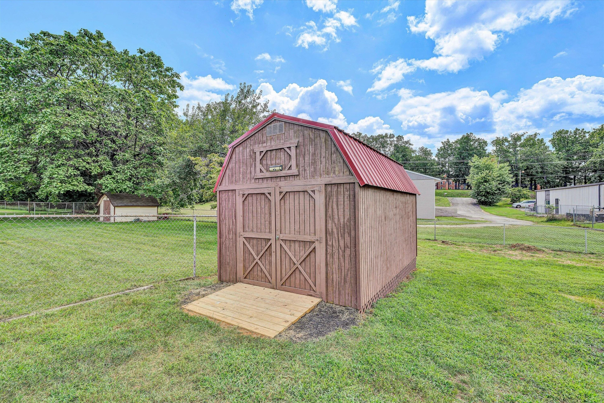 2132 Bainbridge DR - Photo 17