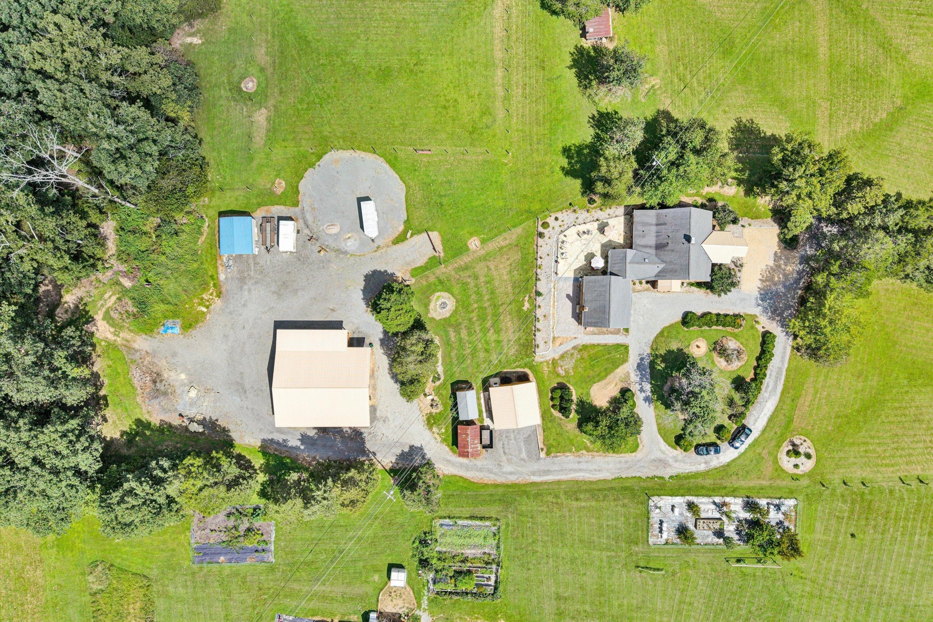2620 Breckinridge Mill RD - Photo 2