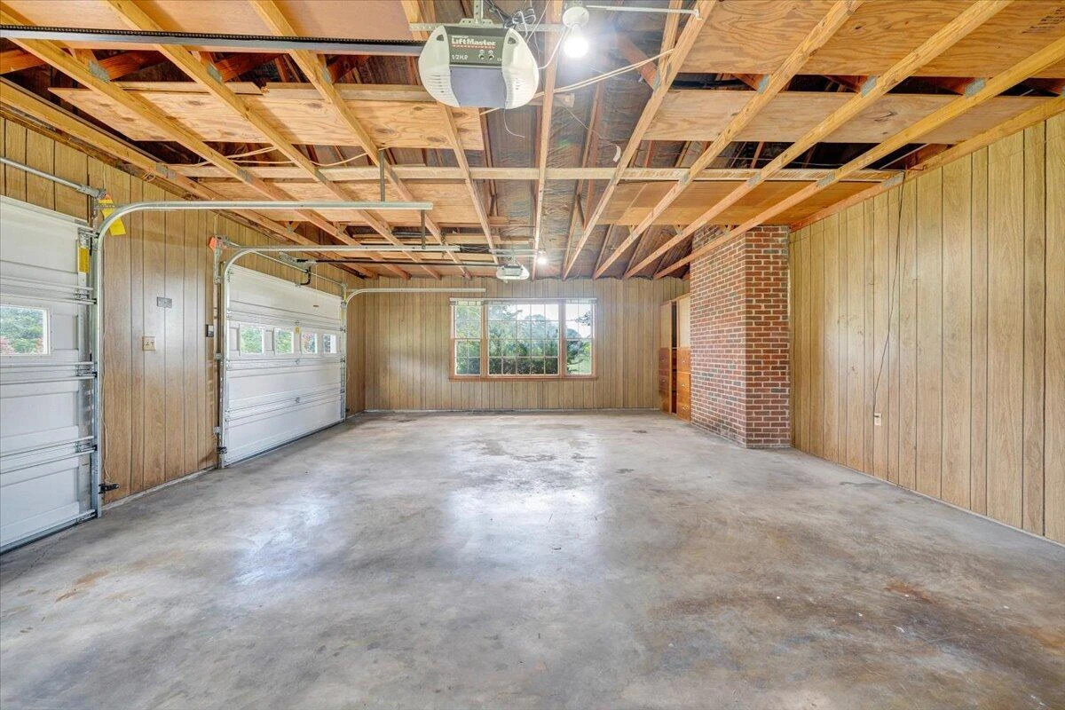2324 Camp Jaycee RD - Photo 46