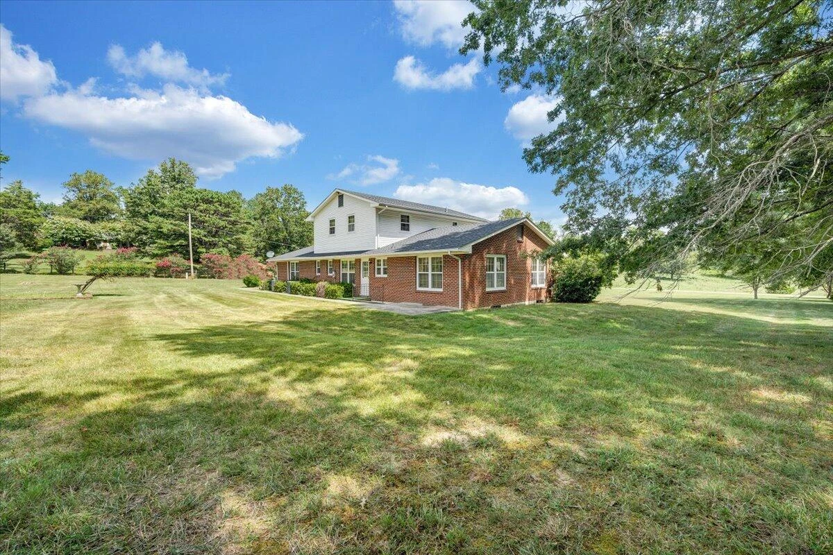 2324 Camp Jaycee RD - Photo 57
