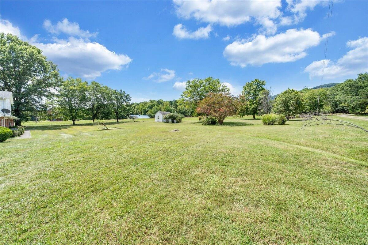 2324 Camp Jaycee RD - Photo 65