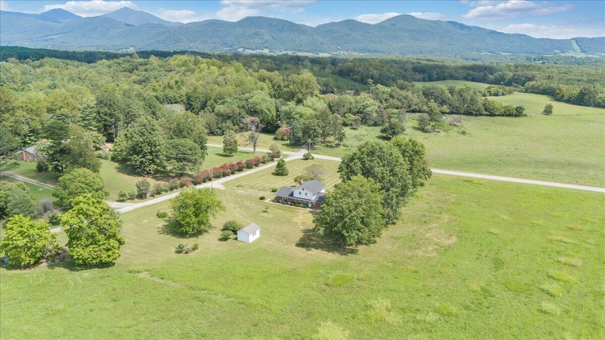 2324 Camp Jaycee RD - Photo 71