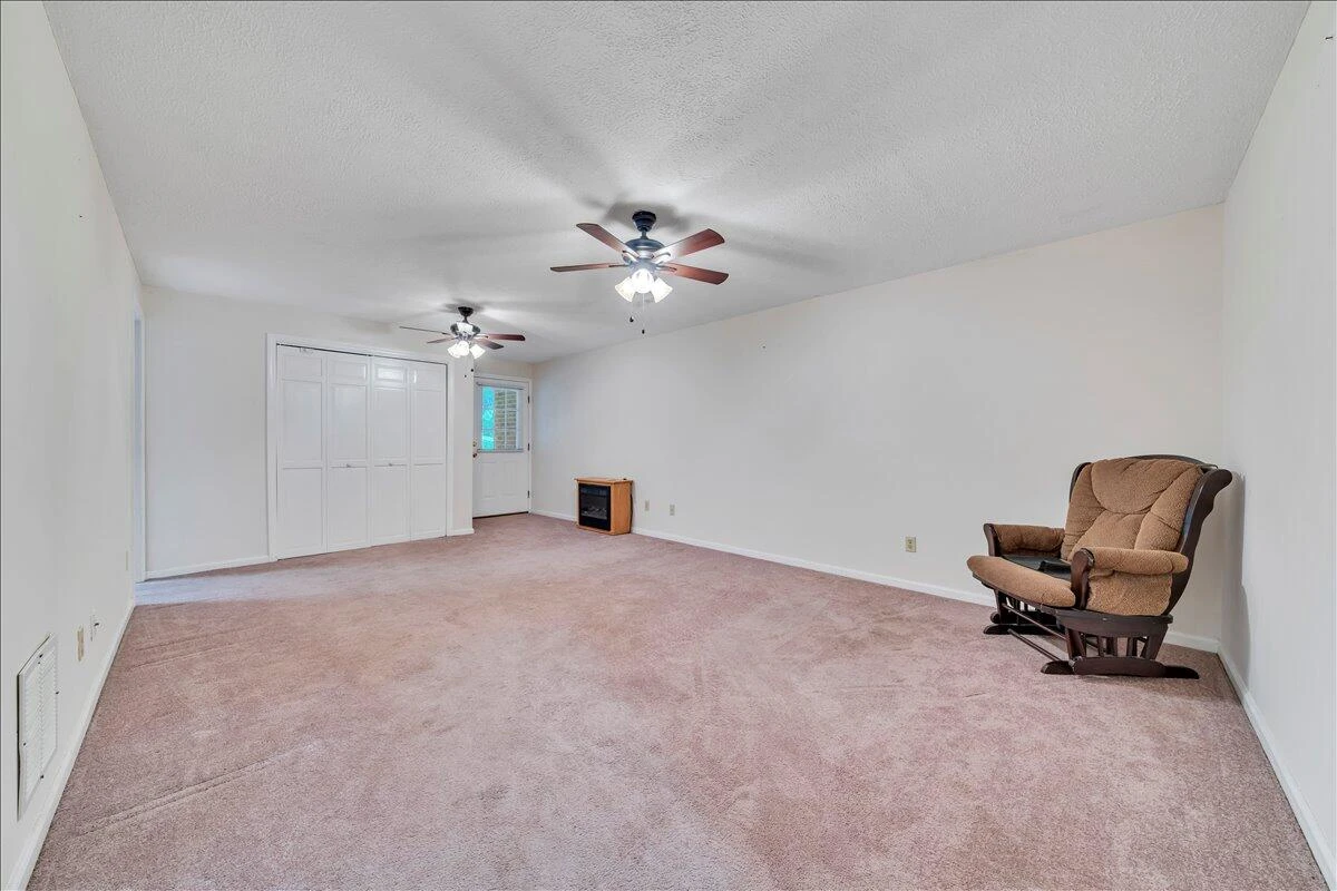101 Crescent ST #APT A2 - Photo 25