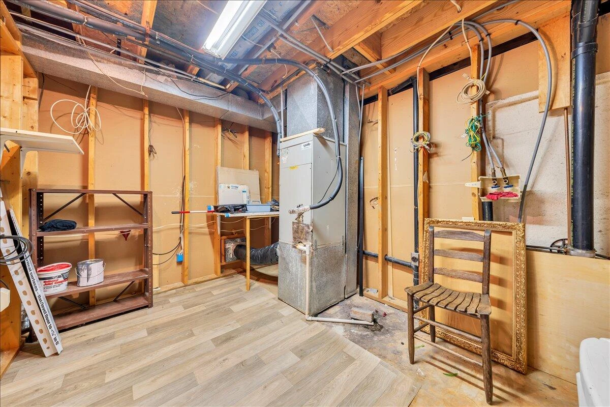 101 Crescent ST #APT A2 - Photo 30
