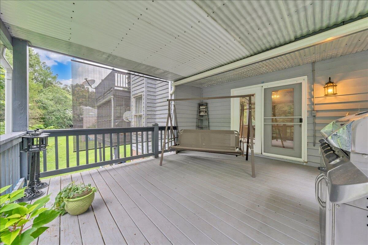 101 Crescent ST #APT A2 - Photo 31