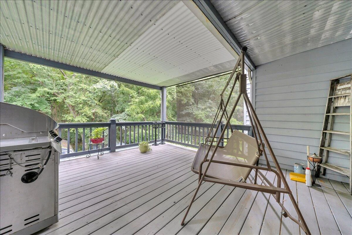 101 Crescent ST #APT A2 - Photo 32