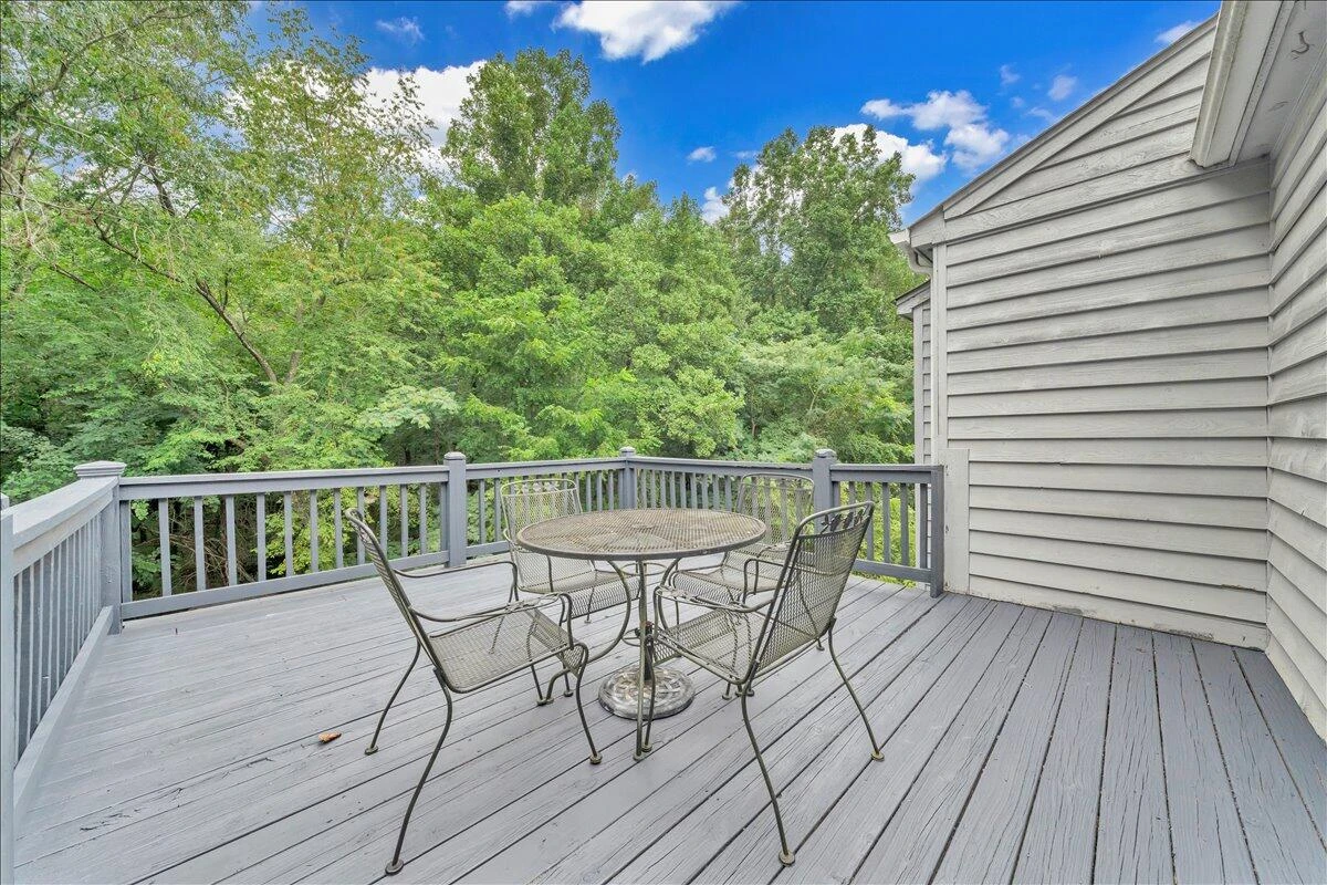 101 Crescent ST #APT A2 - Photo 33