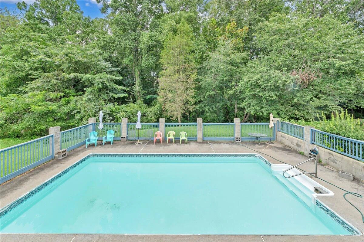 101 Crescent ST #APT A2 - Photo 46