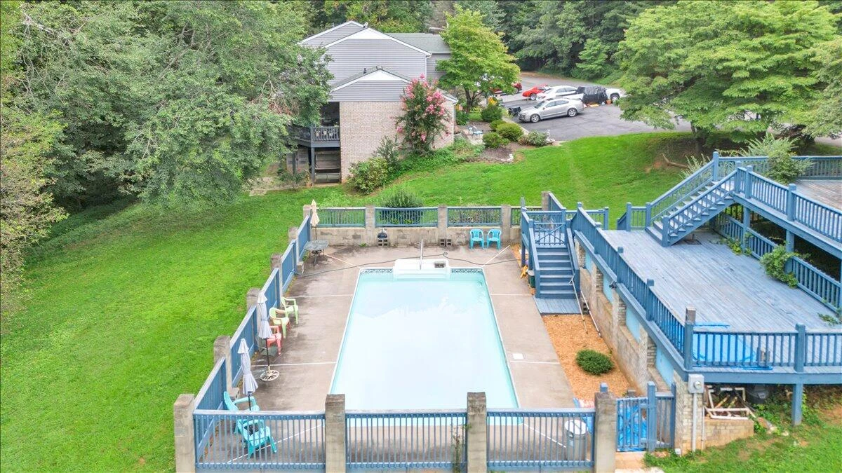 101 Crescent ST #APT A2 - Photo 48