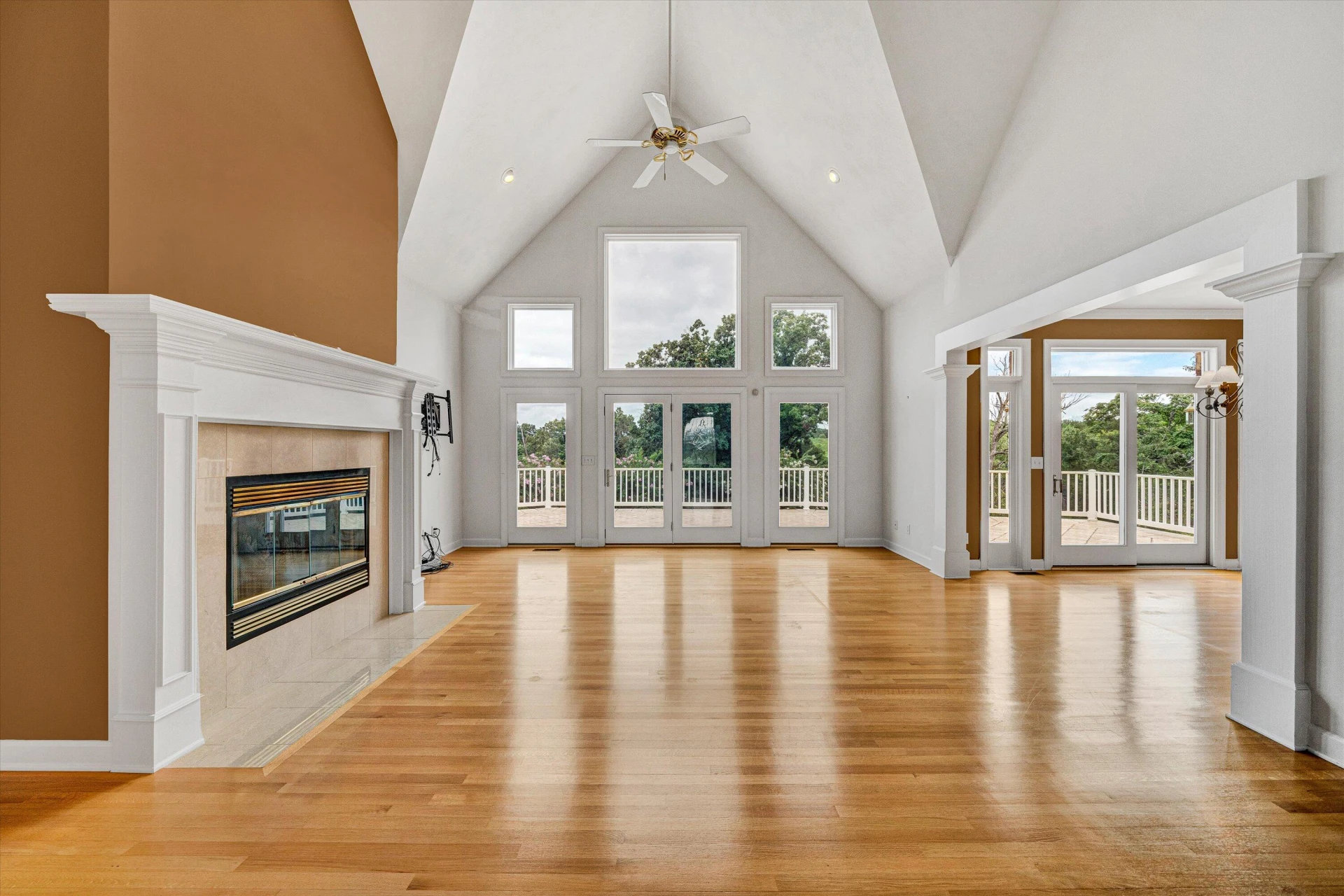 561 Ashley WAY - Photo 16