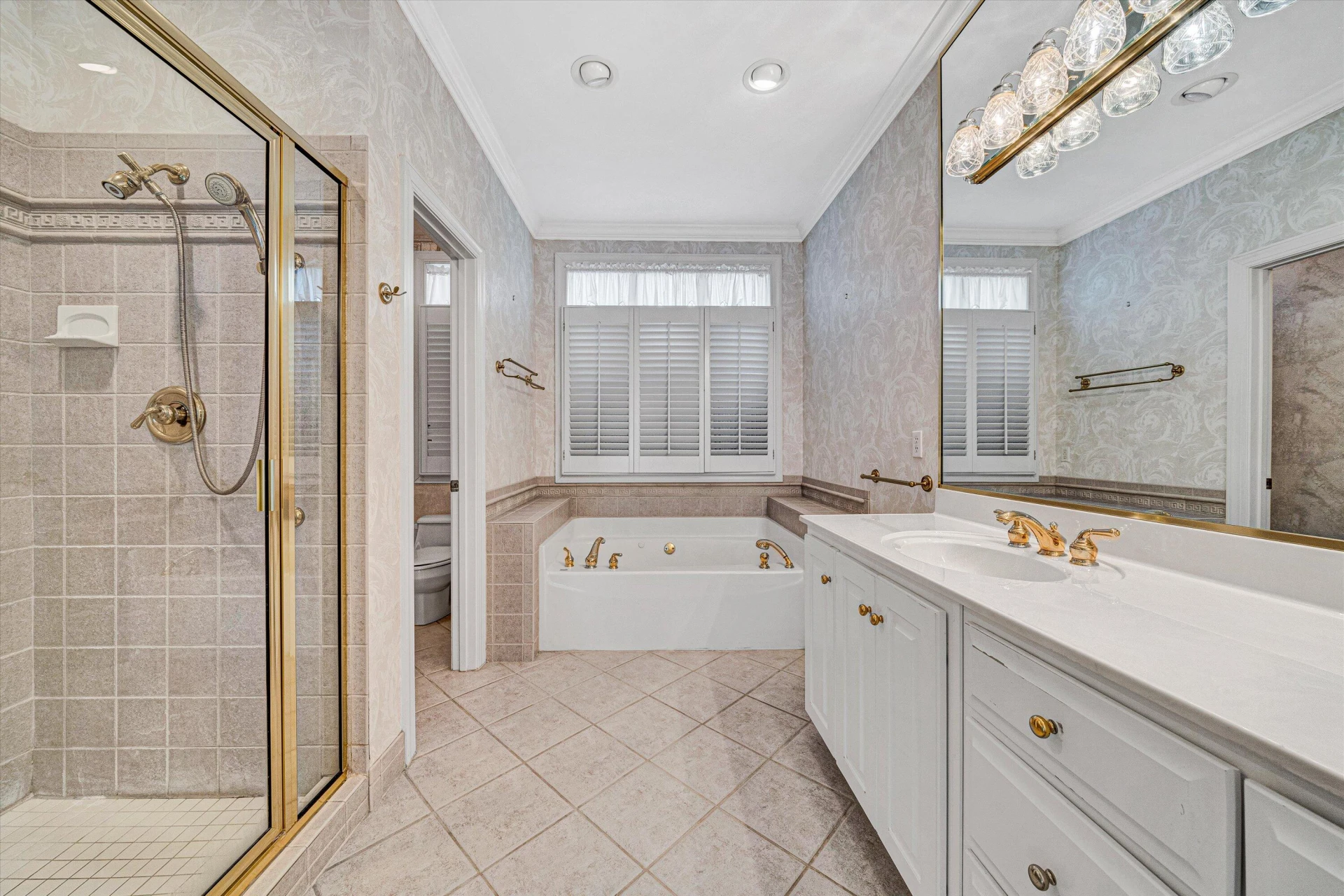 561 Ashley WAY - Photo 34