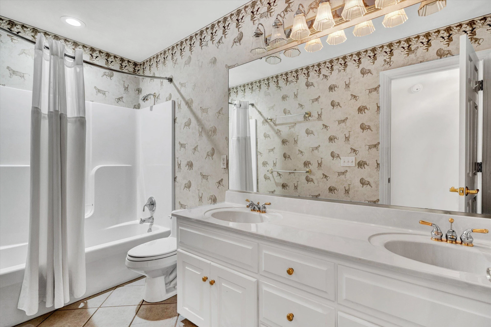 561 Ashley WAY - Photo 46