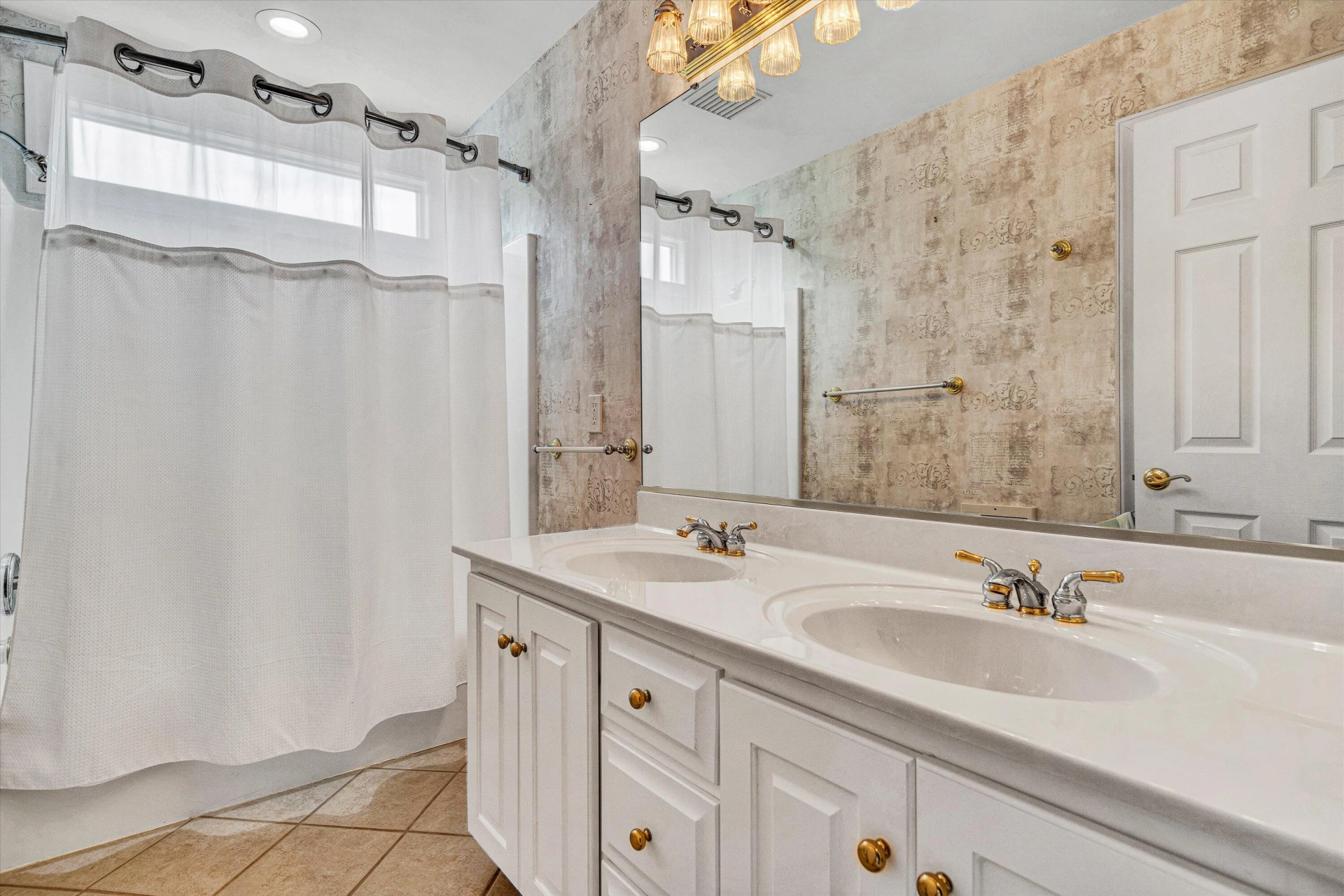 561 Ashley WAY - Photo 49