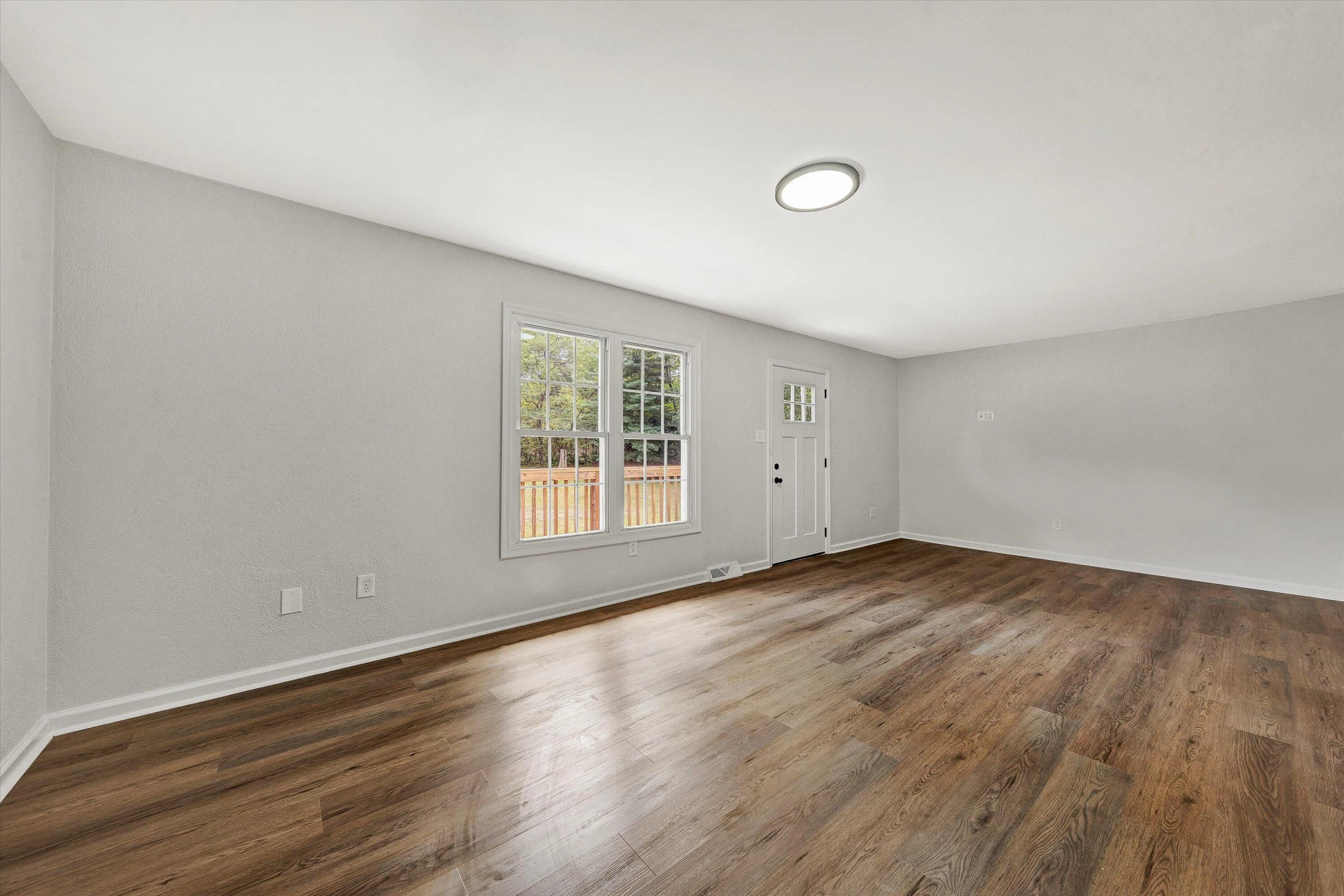 3310 Bennett Springs RD - Photo 4
