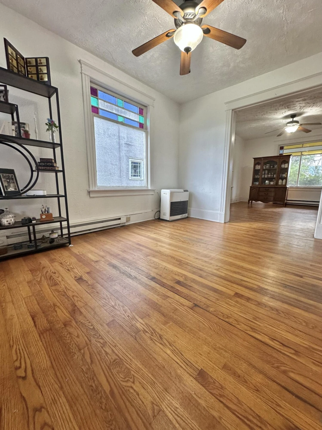 327 E Hawthorne ST - Photo 11
