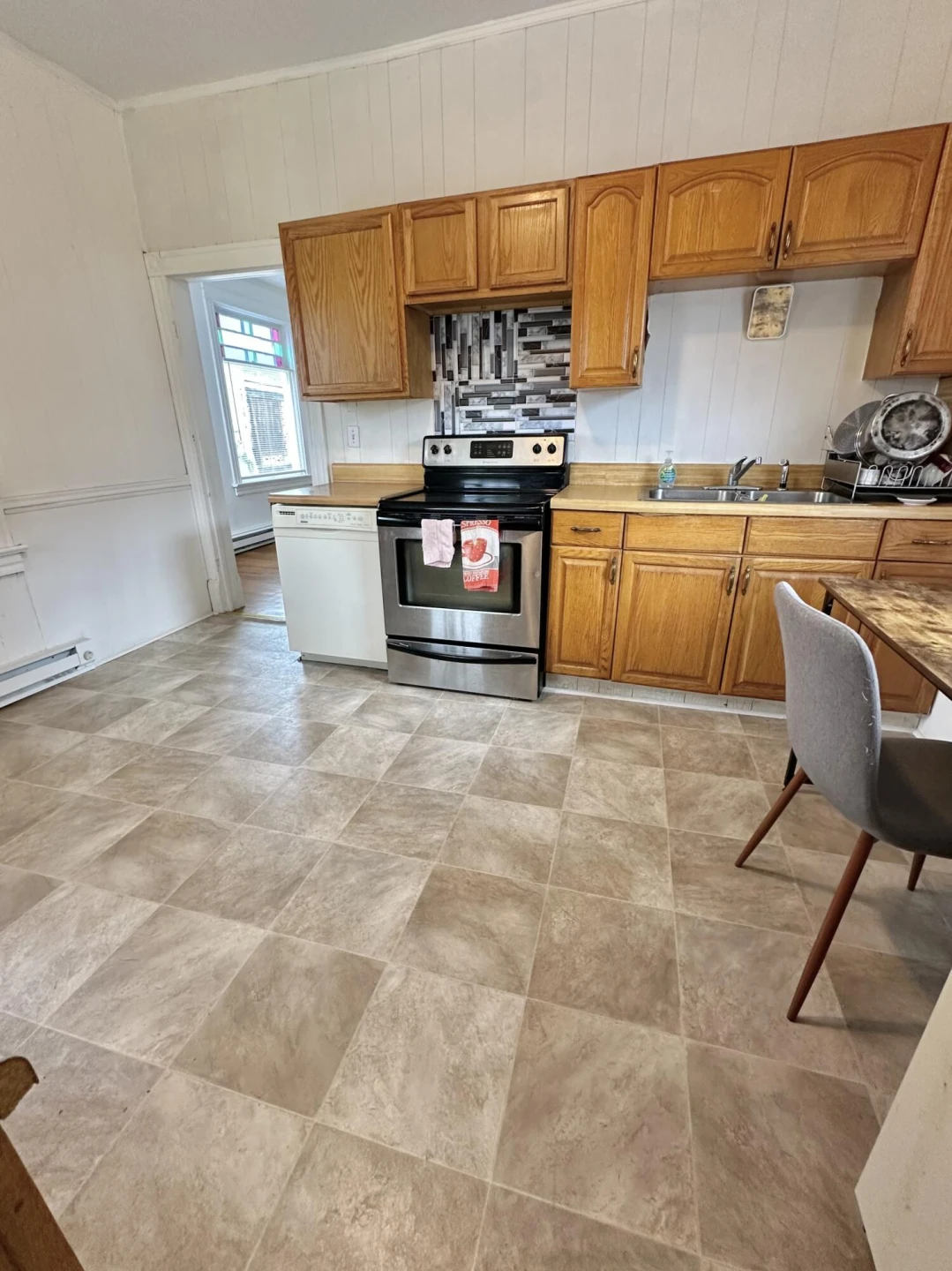 327 E Hawthorne ST - Photo 13