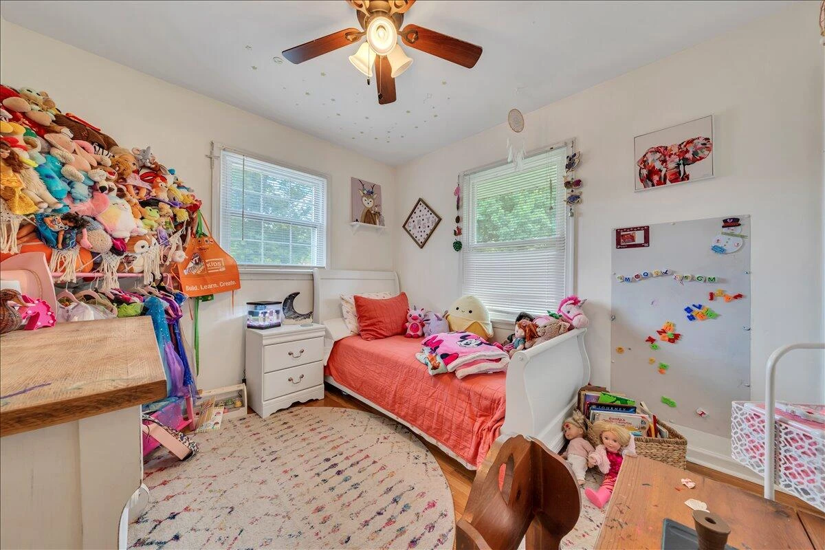 3077 Woodway RD - Photo 22