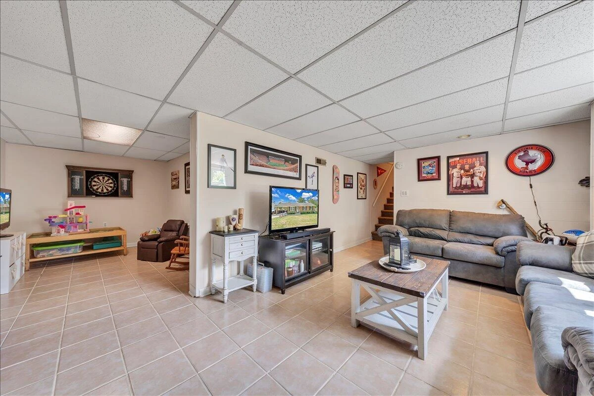 3077 Woodway RD - Photo 25