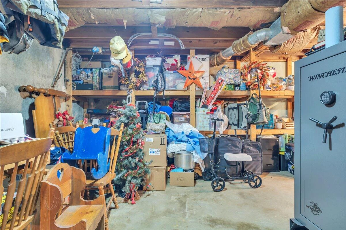 3077 Woodway RD - Photo 31