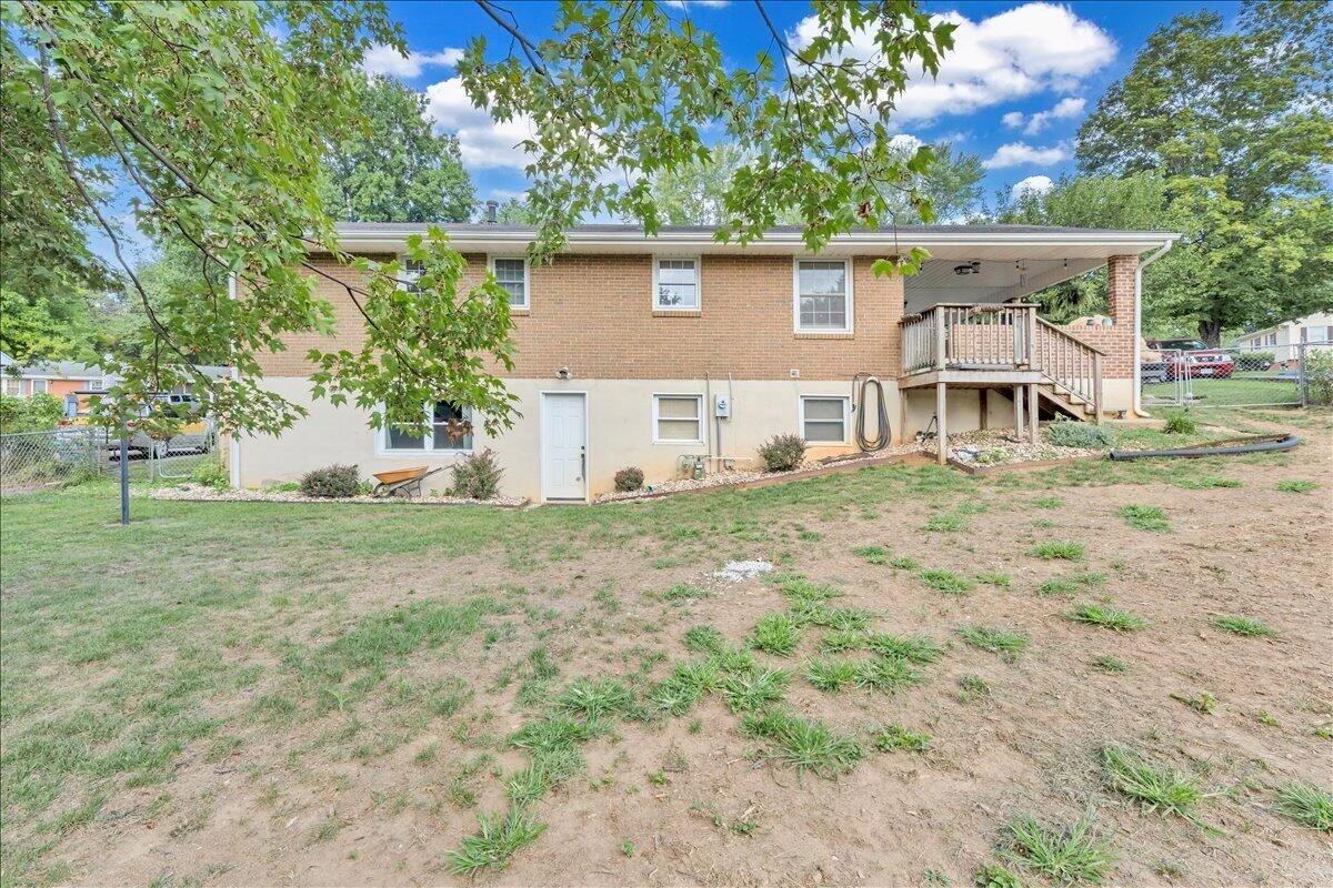 3077 Woodway RD - Photo 39
