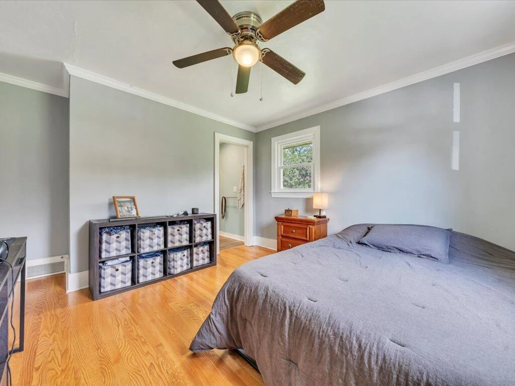 185 Montview AVE - Photo 17