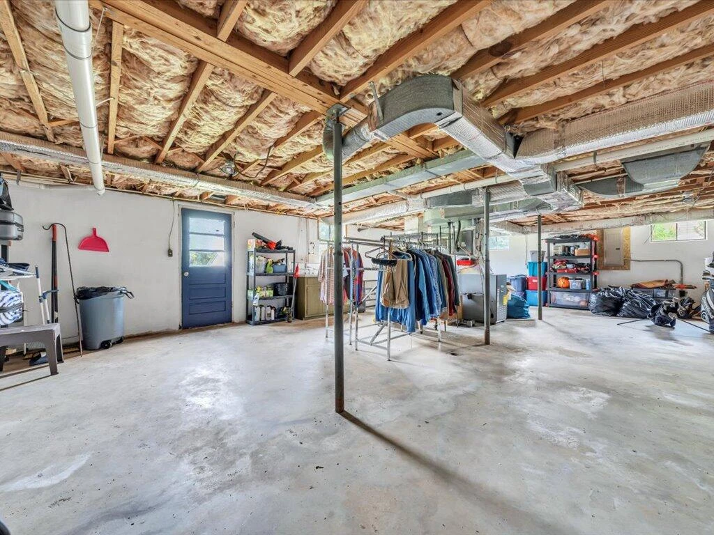 185 Montview AVE - Photo 28