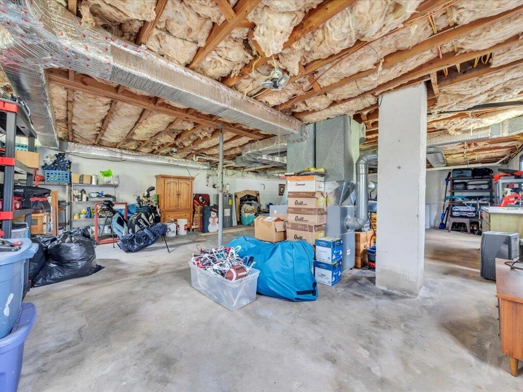 185 Montview AVE - Photo 30