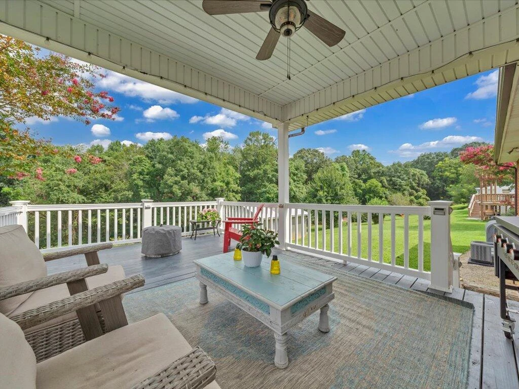 185 Montview AVE - Photo 32