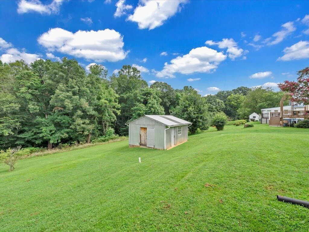 185 Montview AVE - Photo 40