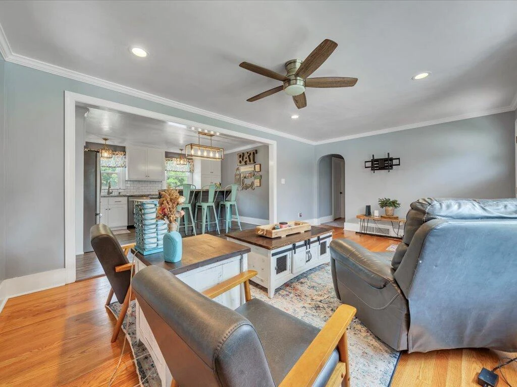 185 Montview AVE - Photo 6