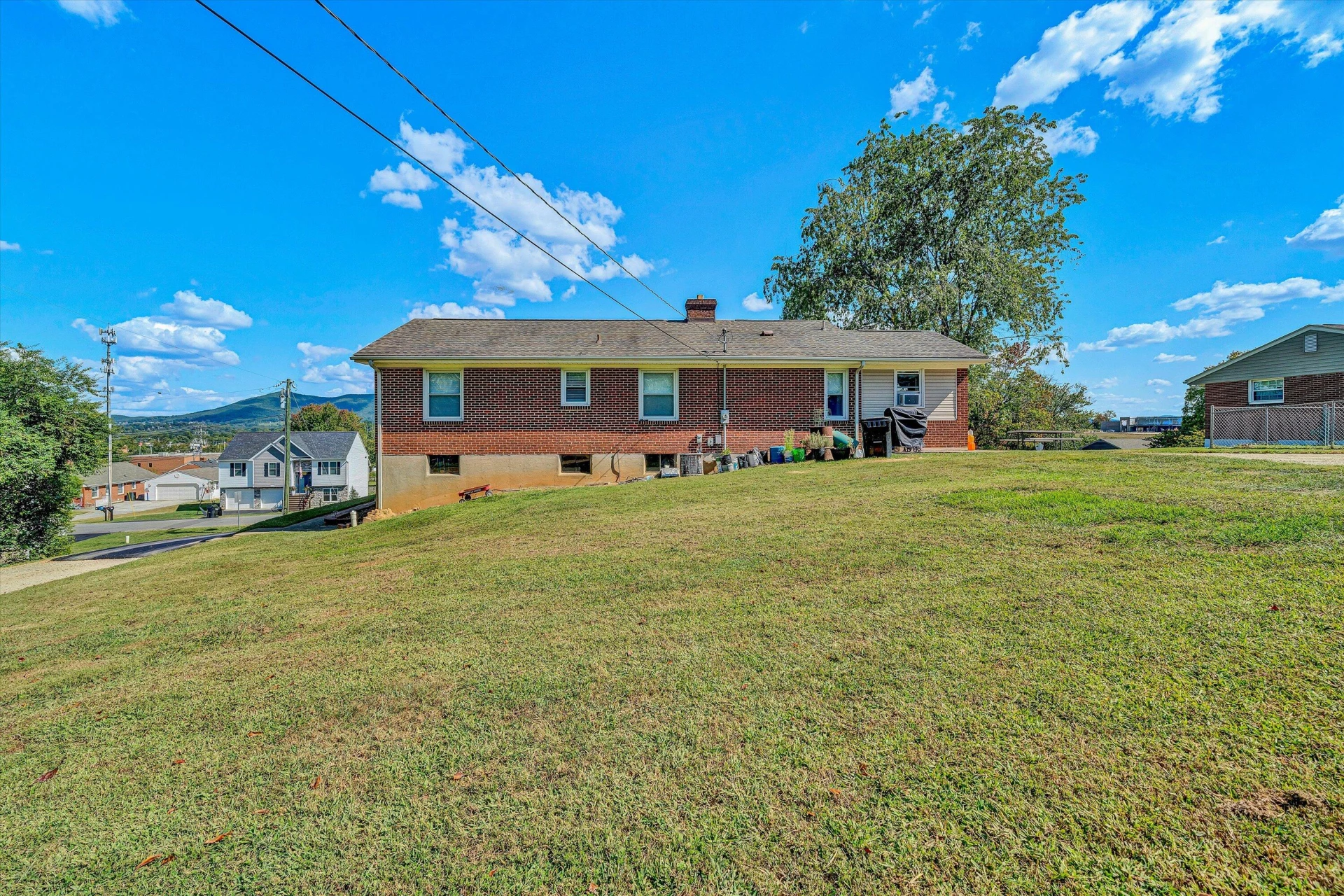 1121 Nover AVE - Photo 23