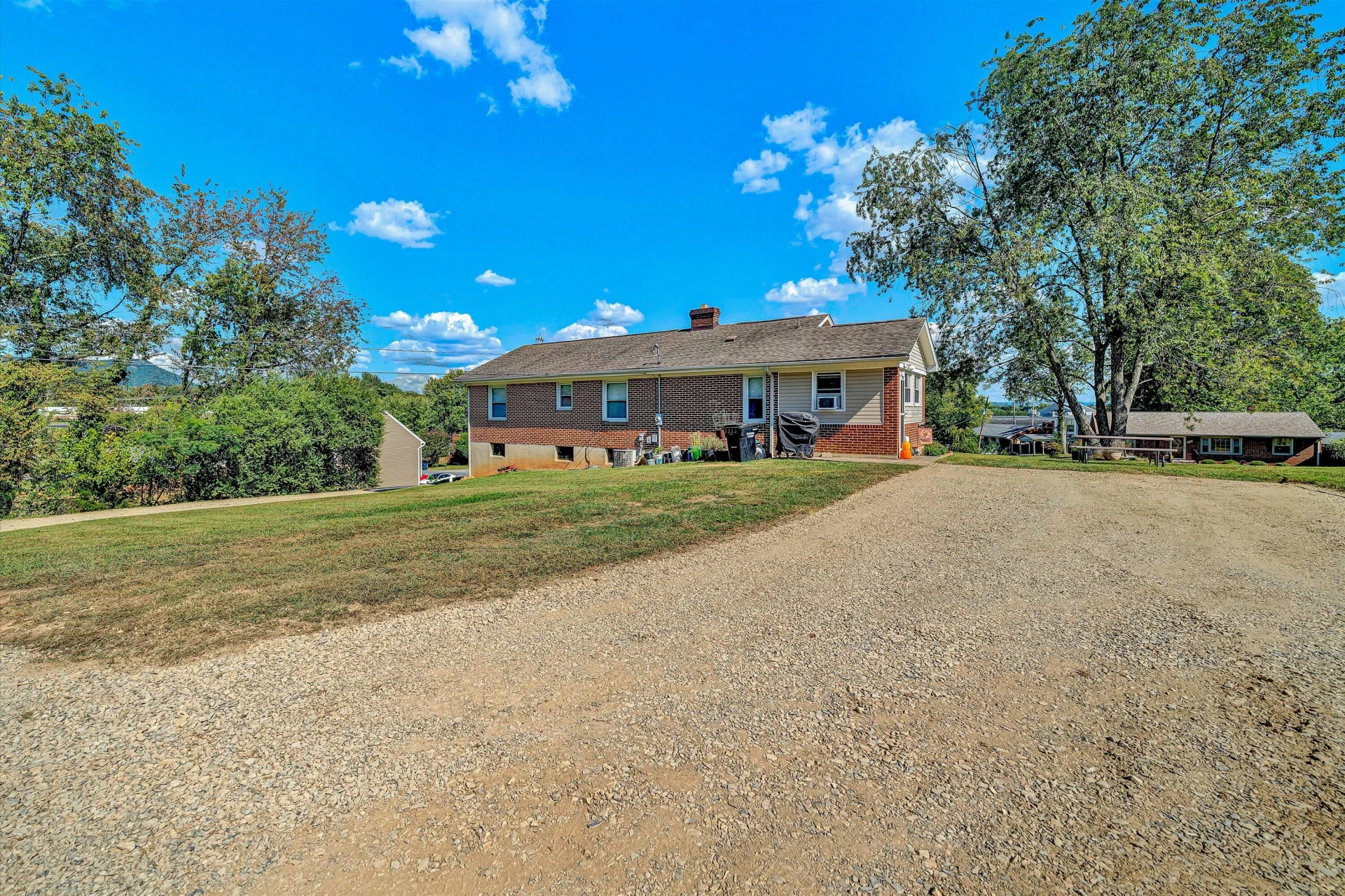 1121 Nover AVE - Photo 26