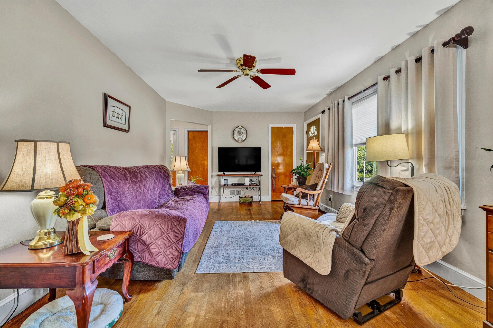 1121 Nover AVE - Photo 3