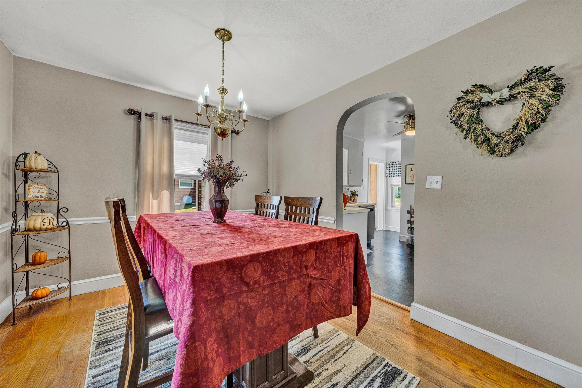 1121 Nover AVE - Photo 7