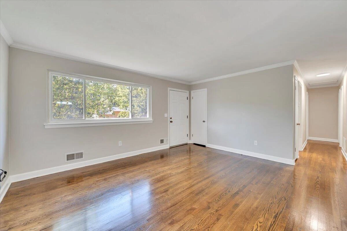 2413 Brambleton AVE SW - Photo 28