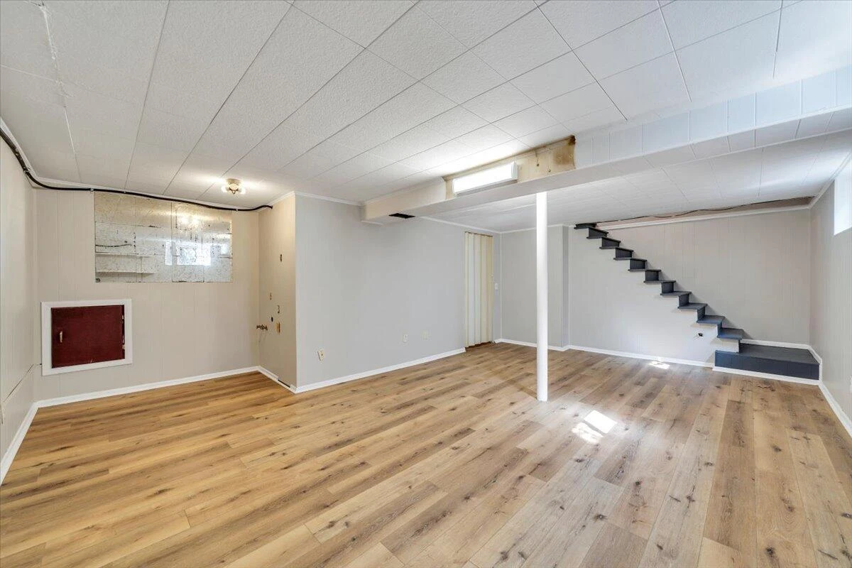 2413 Brambleton AVE SW - Photo 36