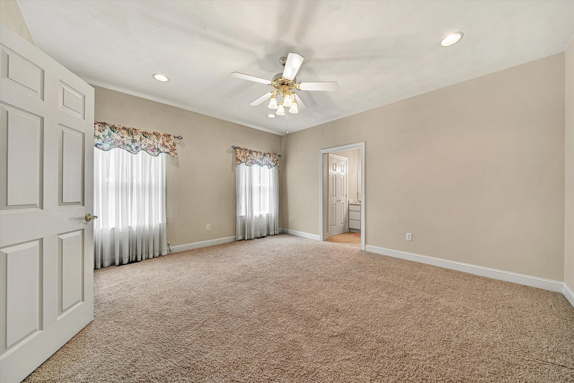 1318 KEAGY LN SW - Photo 18