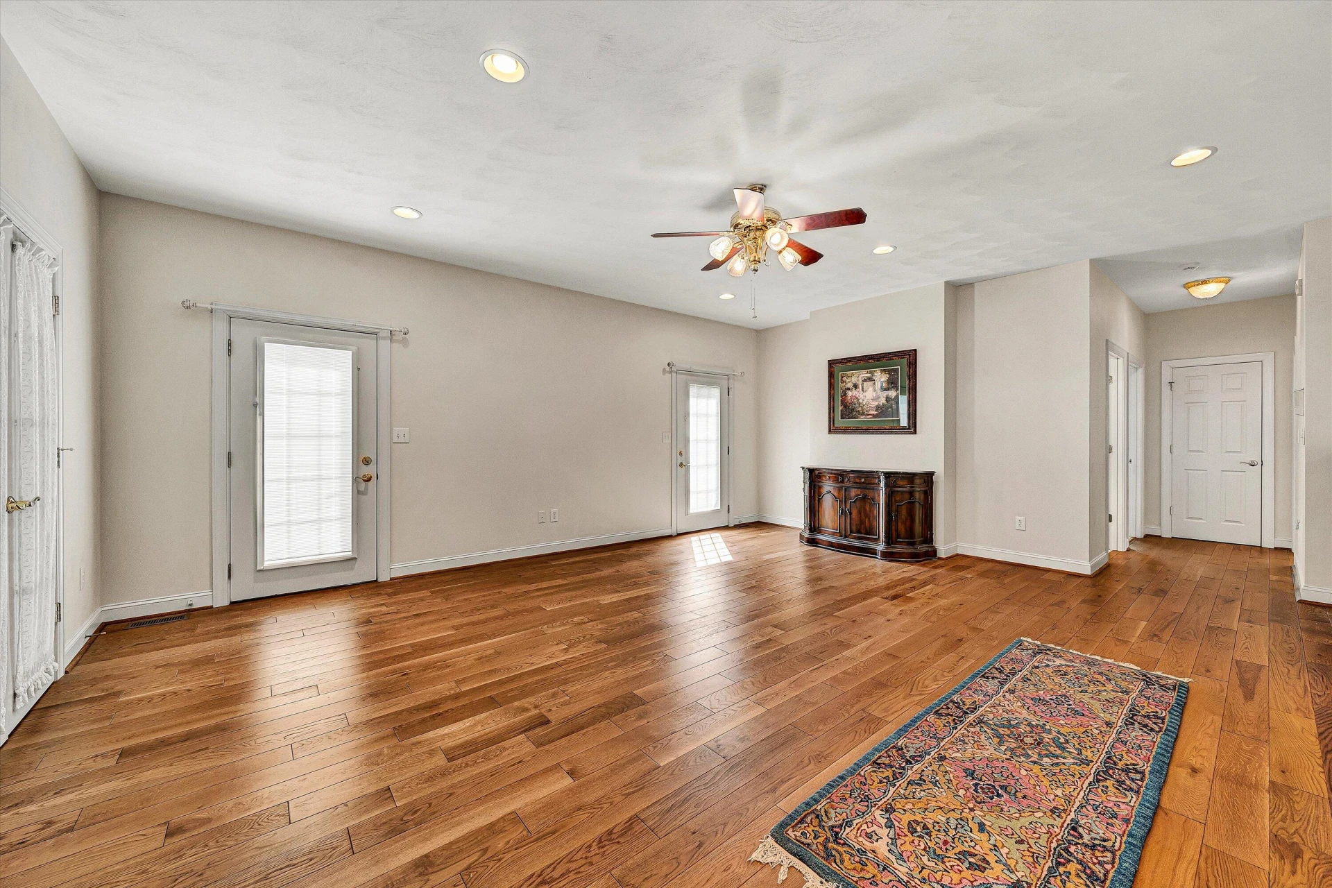 1318 KEAGY LN SW - Photo 4