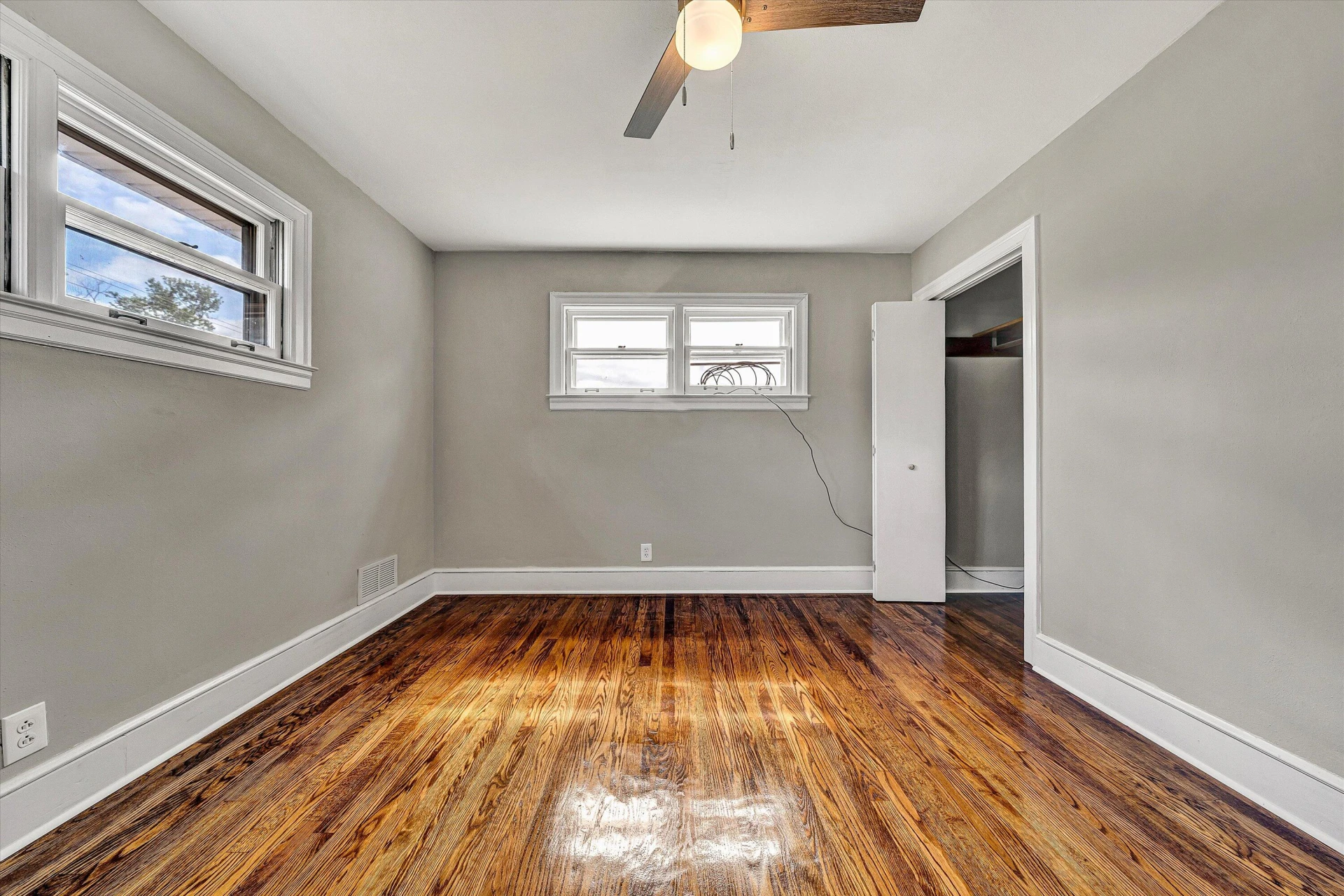 3725 Colonial AVE - Photo 15