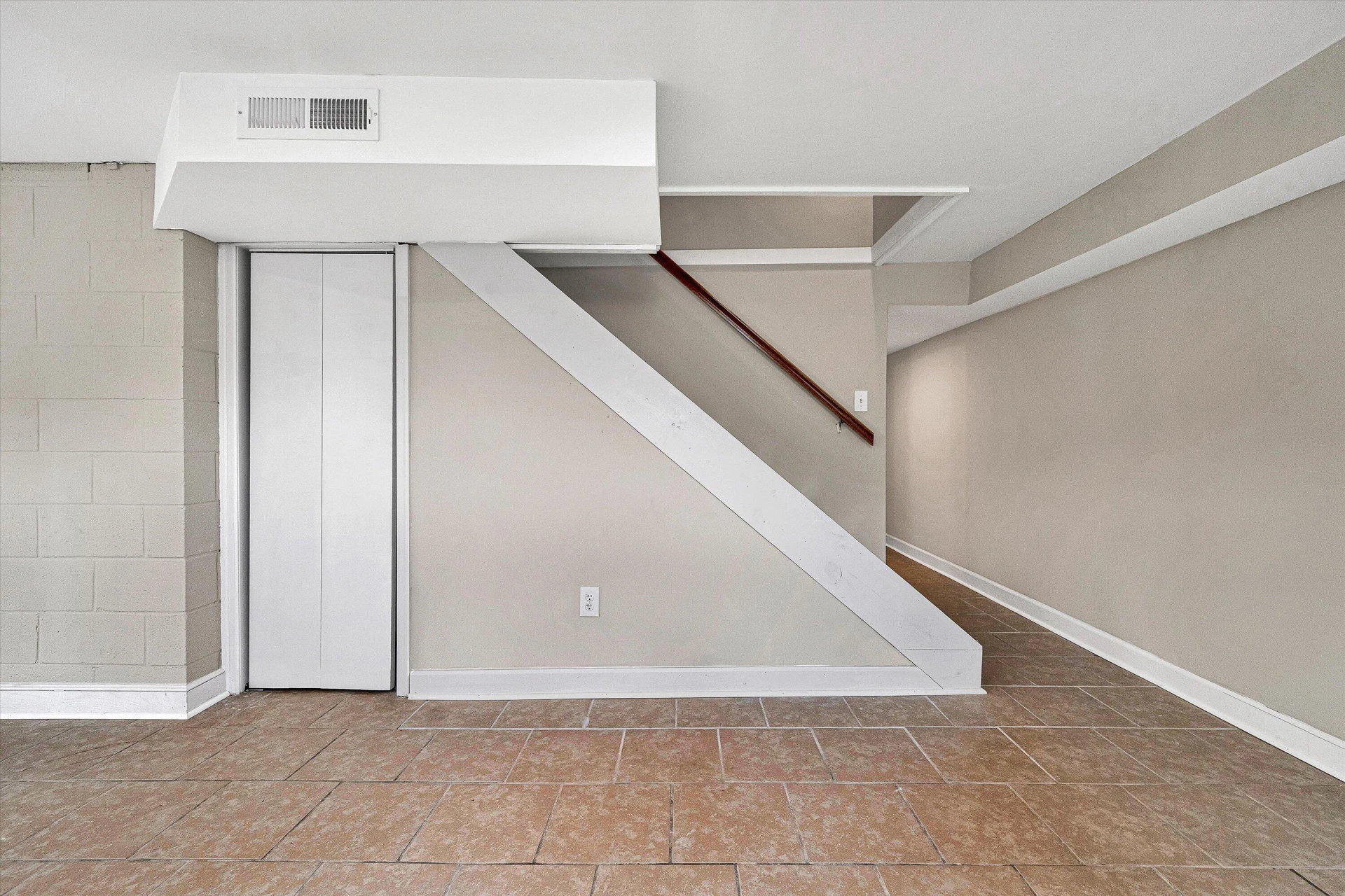 3725 Colonial AVE - Photo 17