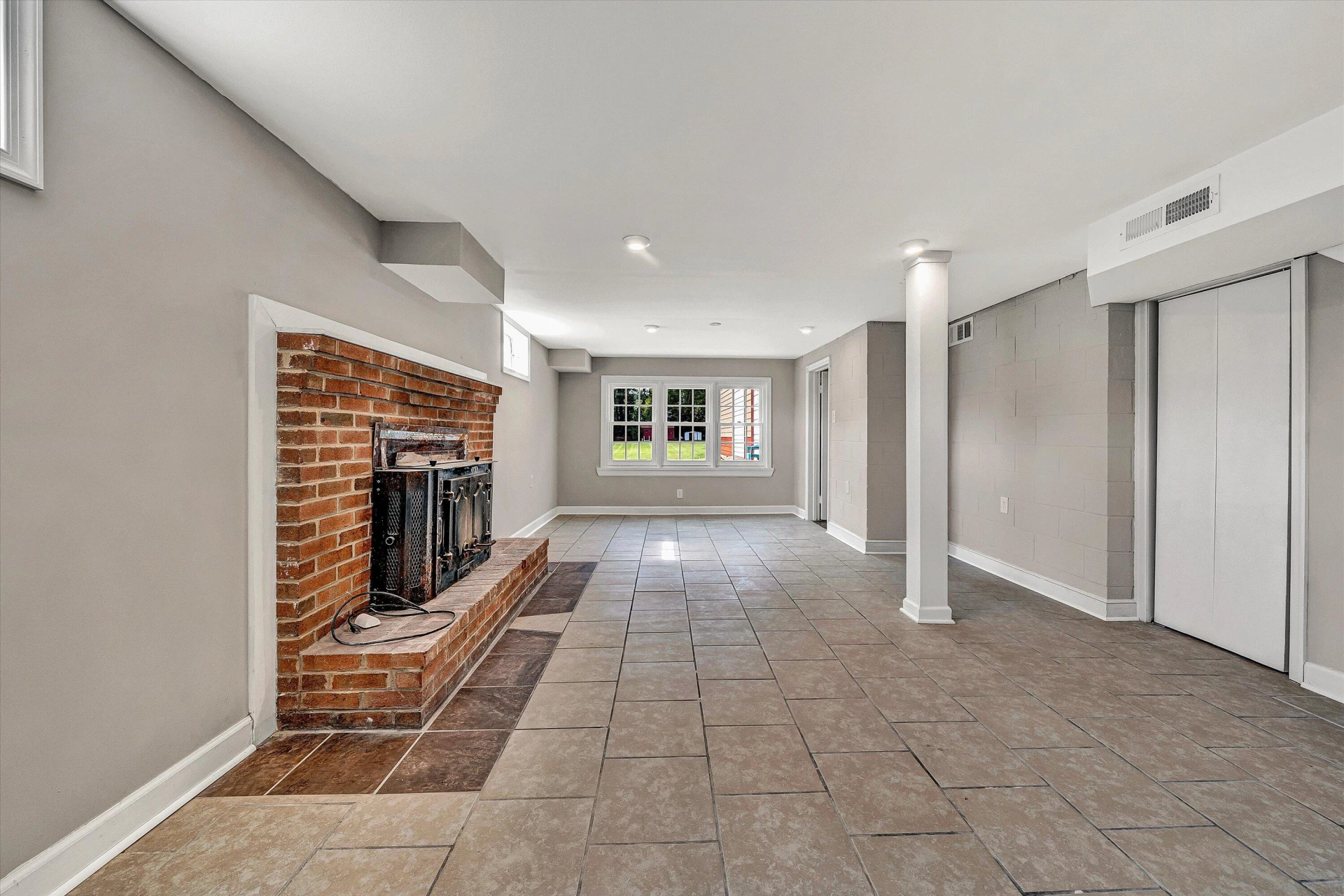 3725 Colonial AVE - Photo 18