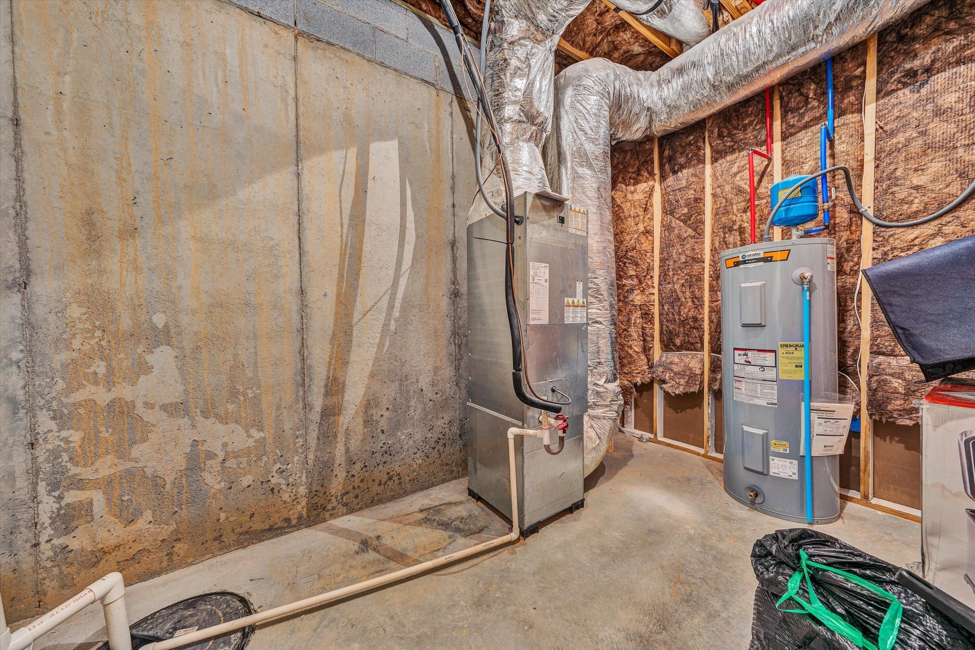 209 Edgemont DR - Photo 35