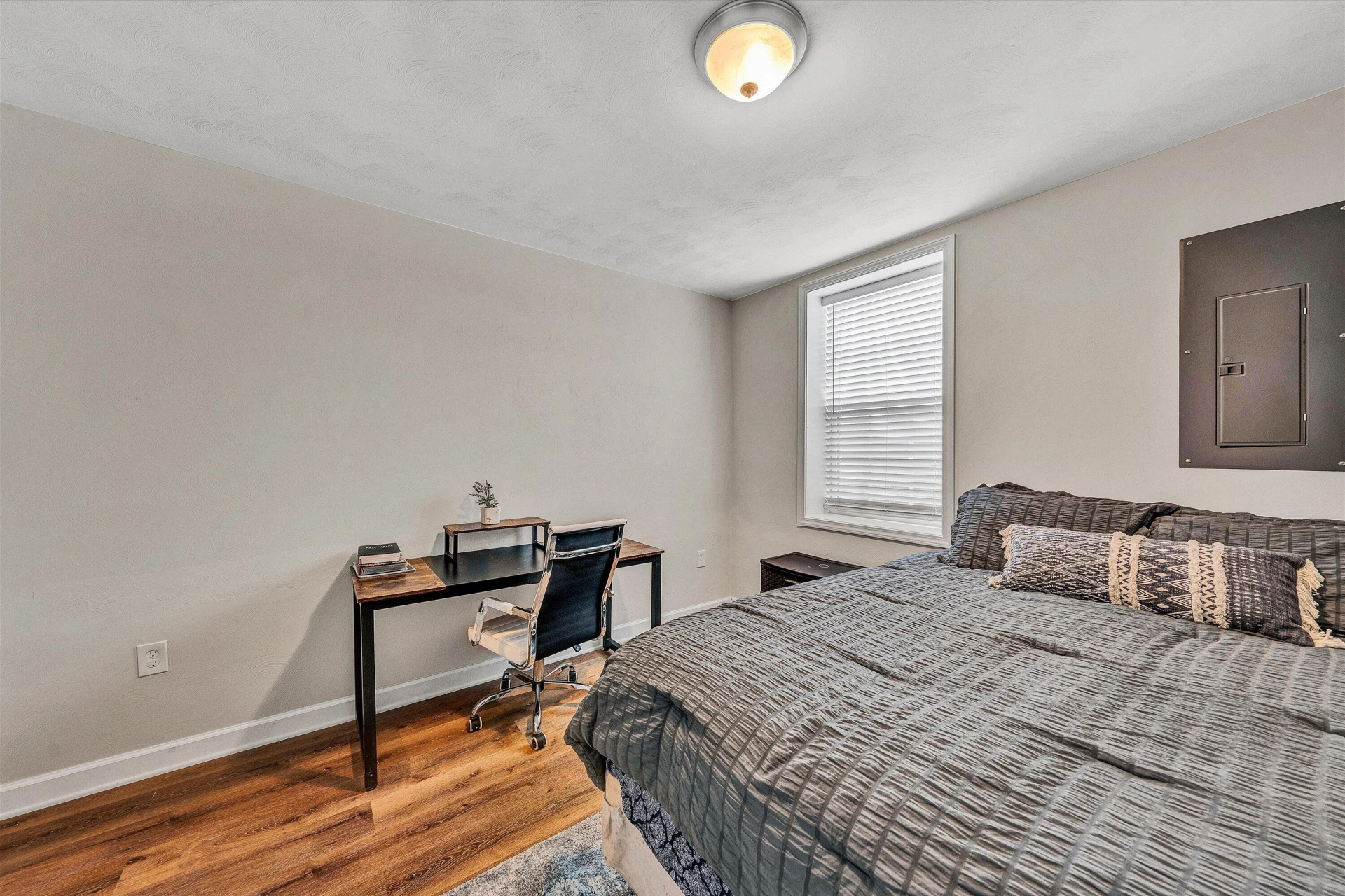 209 Edgemont DR - Photo 44